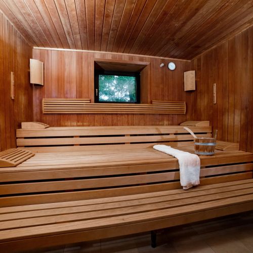 Locations 11 Seehotel am Tankumsee 04 0427