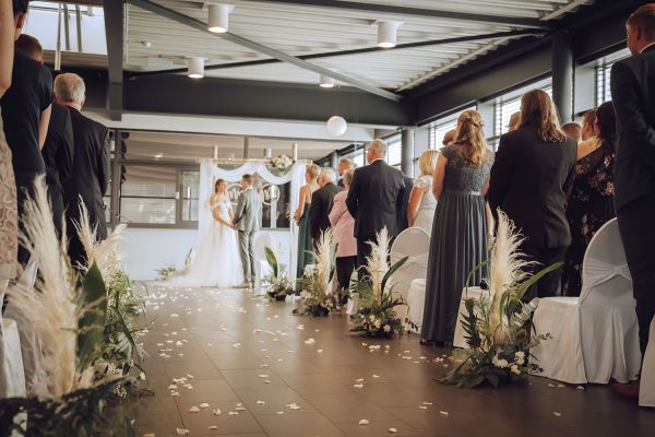 Familienfeiern 3 Hochzeitslocation Hochzeitsfeier freie Trauung 03 d8d42278